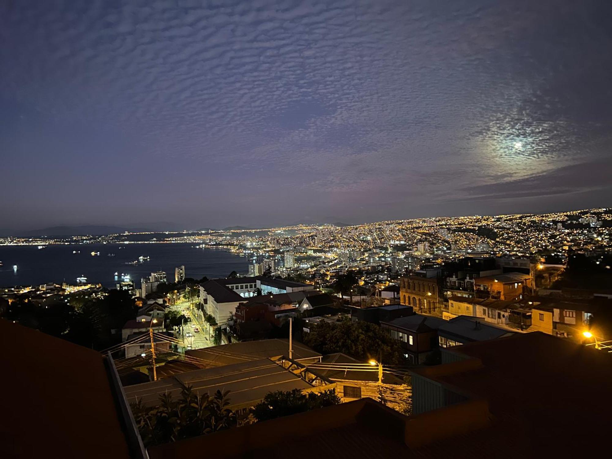 Hotel Faro Azul Valparaiso Cerro Alegre Exterior foto