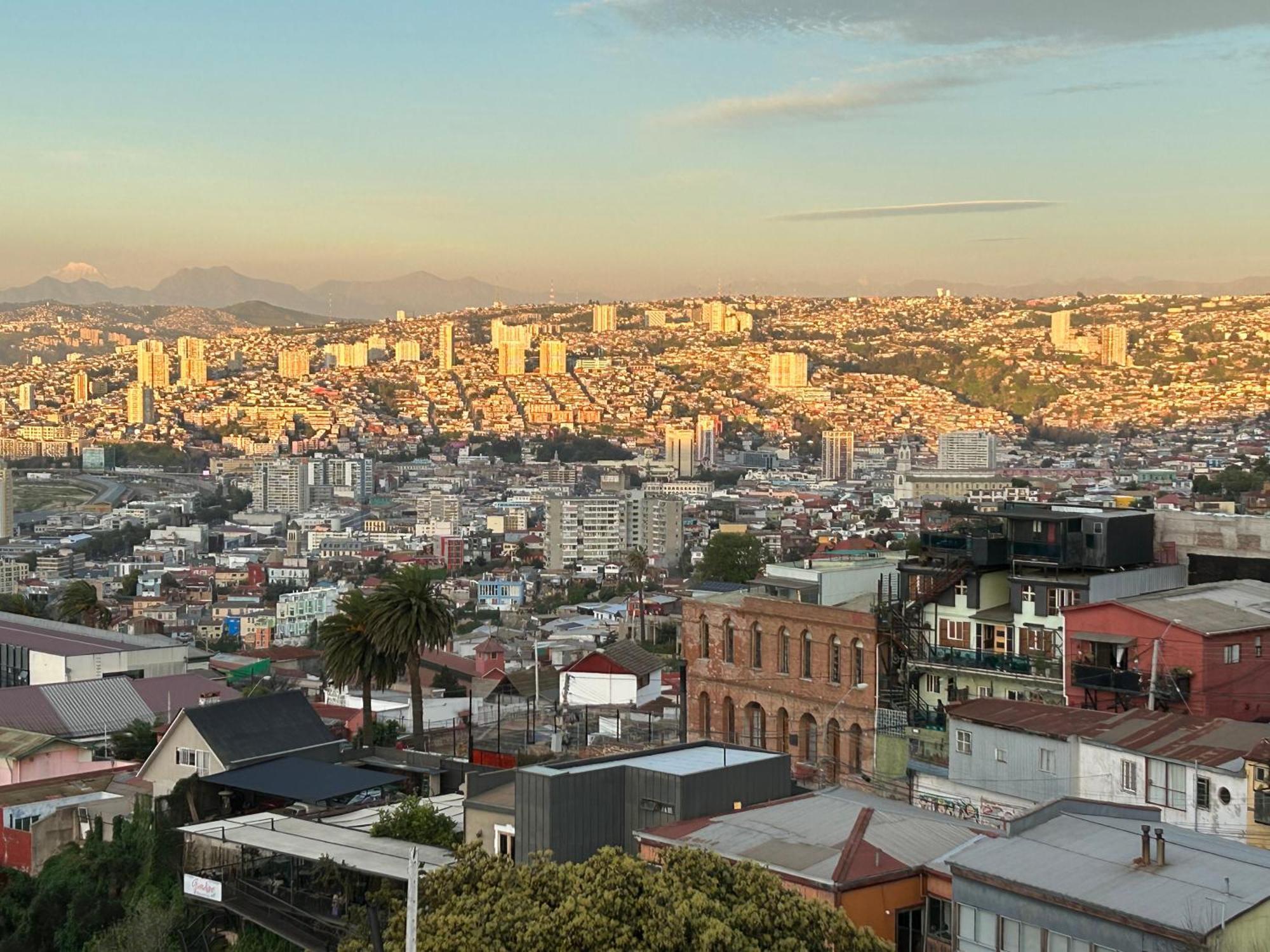Hotel Faro Azul Valparaiso Cerro Alegre Exterior foto